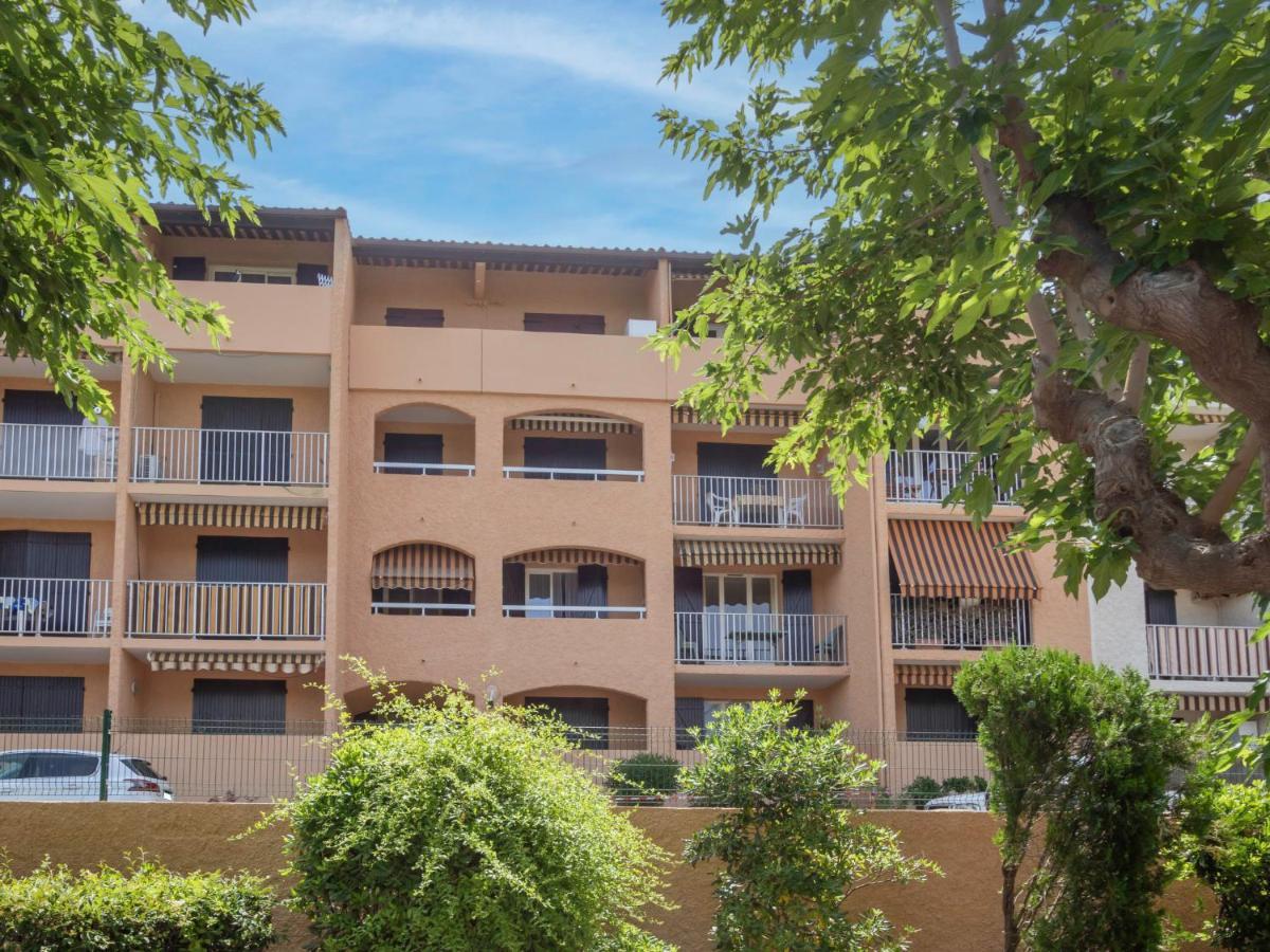 Studio Les Aigues Marines-63 By Interhome Сен Сир сюр Мер Екстериор снимка
