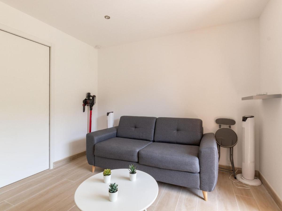 Studio Les Aigues Marines-63 By Interhome Сен Сир сюр Мер Екстериор снимка